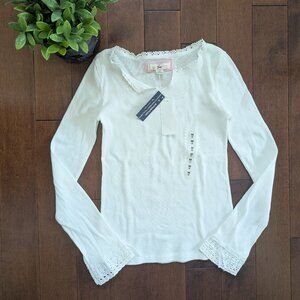 KIDS WHITE EYELIT DETAIL VINTAGE LONG SLEEVE